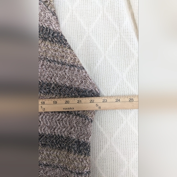 Lane Bryant Woman's Open Knit Long Sleeve Long Cardigan Sweater Beige Size 18/20 - Picture 3 of 8